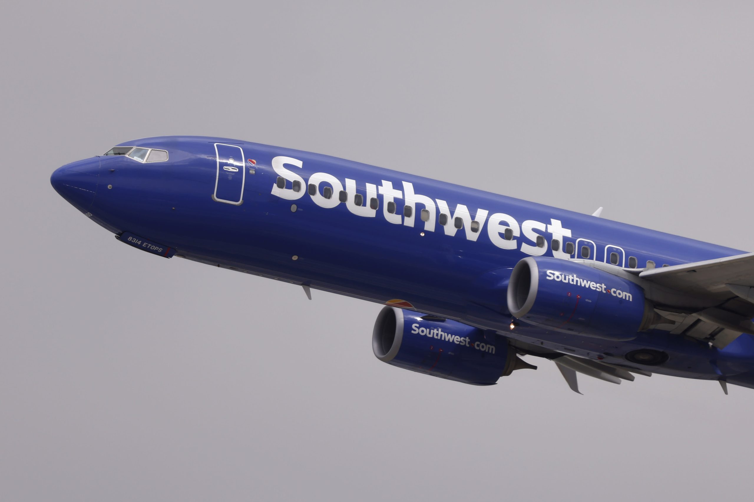 Elliott to call for Southwest special meeting ‘as soon as next week’