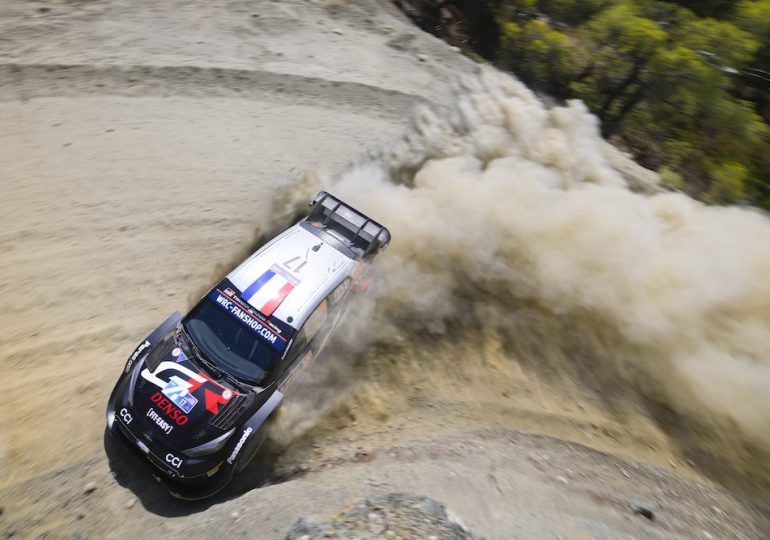 Neuville grabs Saturday Acropolis Rally lead, boosts WRC title hopes