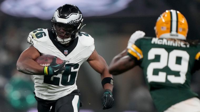 Saquon Barkley stats vs. Packers: Star running back scores three touchdowns in breakout Eagles debut