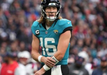 Is Trevor Lawrence playing this week? Latest injury news, updates on Jaguars QB for Week 10 vs. Vikings