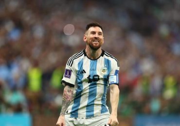 Lionel Messi tipped to play at 2026 World Cup by former teammate