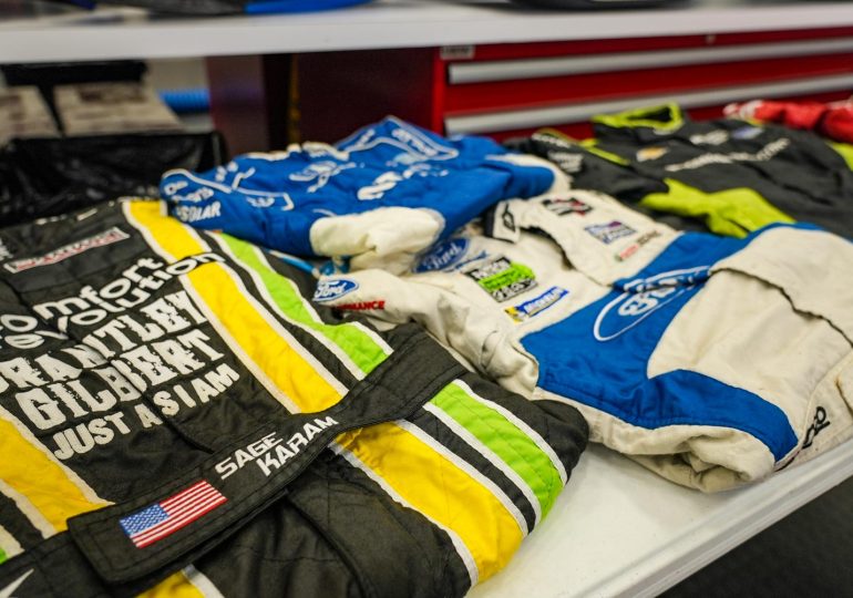 Chip Ganassi Racing to hold garage sale