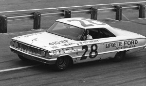 NASCAR Hall of Famer Fred Lorenzen dies at 89