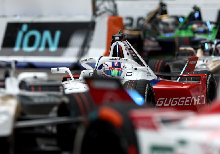 Andretti Formula E team striving to turn early negatives into positives