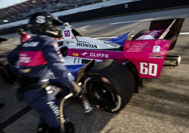 Meyer Shank considering fly-in crews for IndyCar pit stops