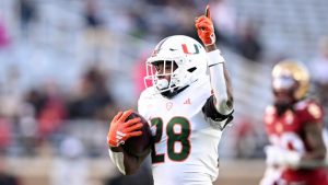 Miami loses player to in-state program in second straight day