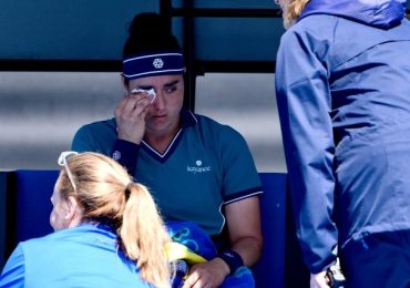 Ons Jabeur apologises to her Australian Open opponent after leaving the court ‘in tears’