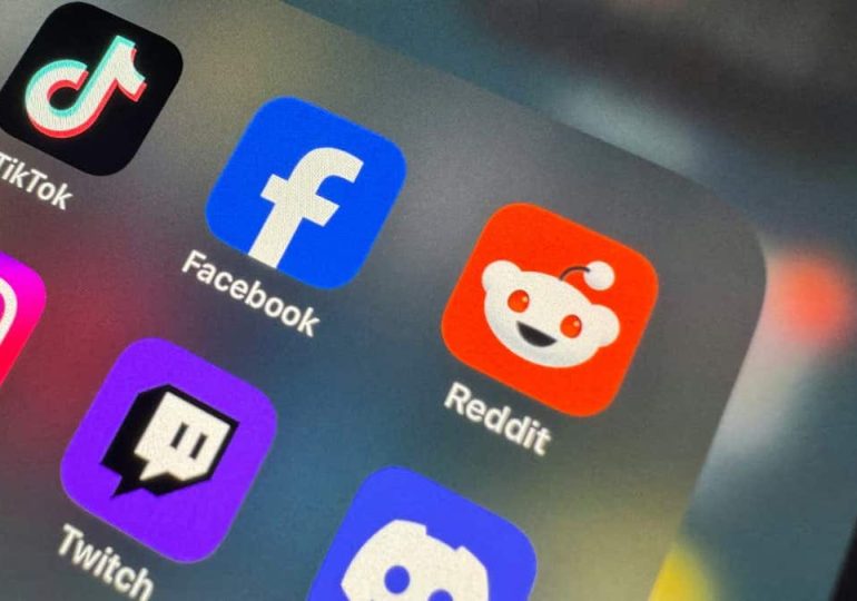 Beware of fake Reddit solutions delivering dangerous malware