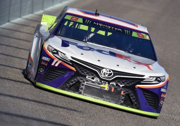 Hamlin hoping to flip the script in NASCAR title quest