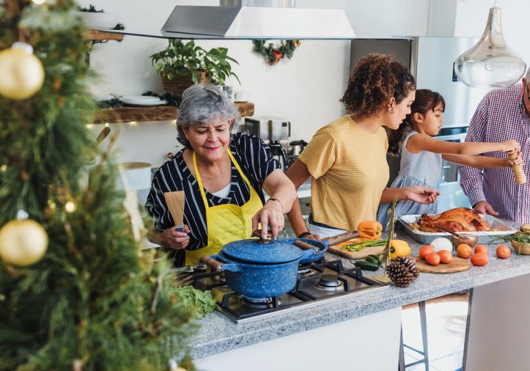 4 holiday nutrition tips from Dr. Nicole Saphier: 'Everything in moderation'