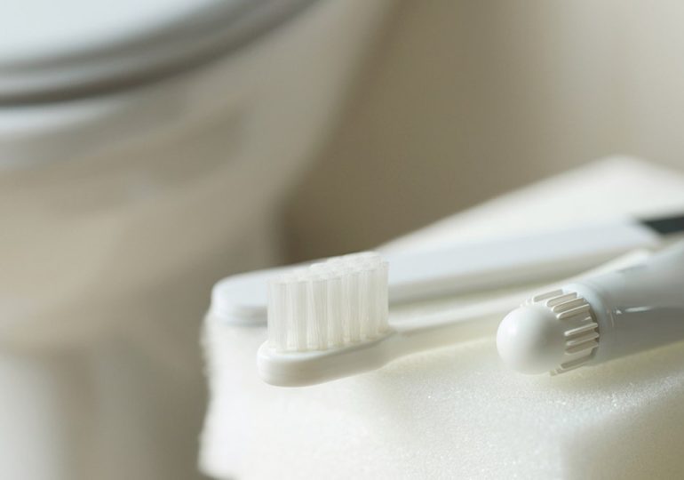 ‘I’m a dentist – here’s why you should never keep your toothbrush near the toilet’