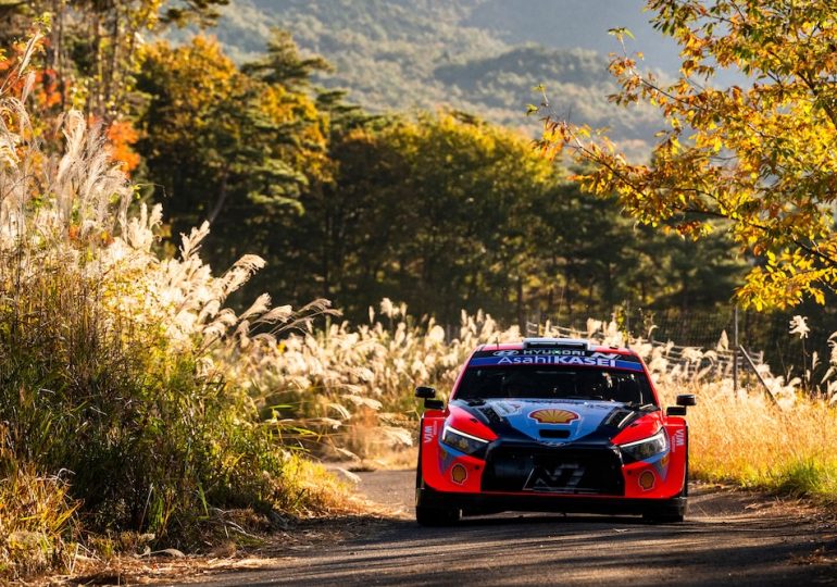 Tanak extends Rally Japan lead, but Neuville is back on WRC title track